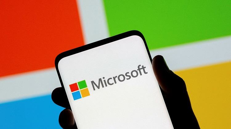 Microsoft перестает выпускать аксессуары под своим брендом